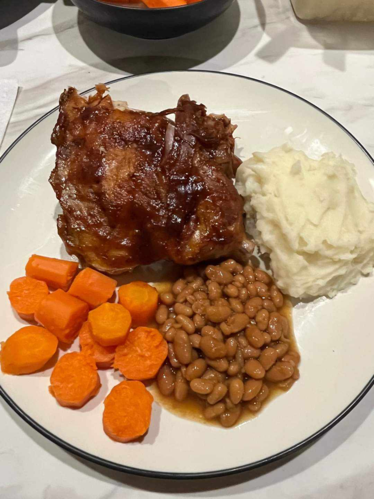 Slow Cooker Pork Ribs